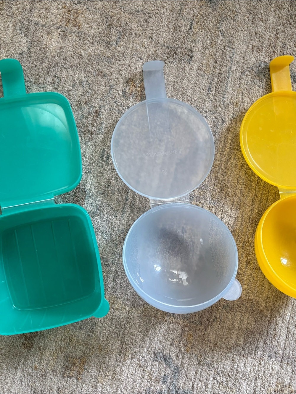 Tupperware 3 Forget Me Not